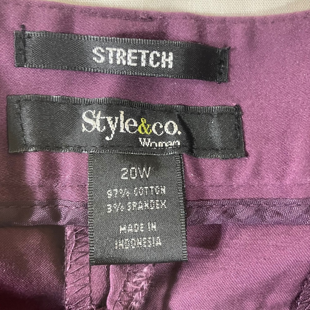 Style & Co Woman Plus Size 20W Plum Purple Stretch Cotton Cropped Pants WPL 8046 - Picture 7 of 10